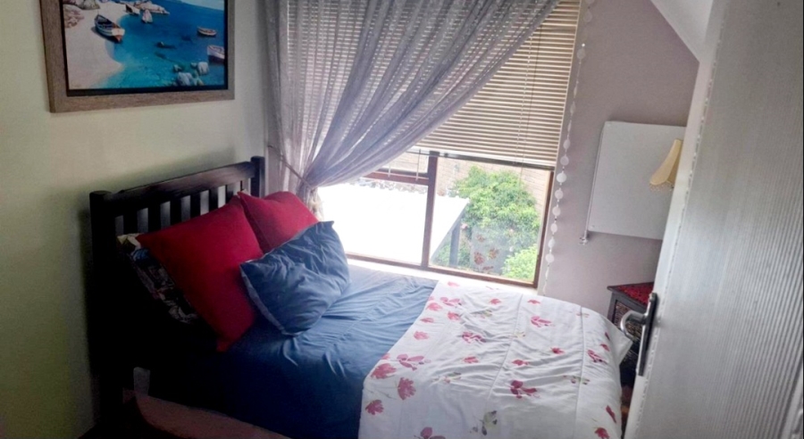 3 Bedroom Property for Sale in Heiderand Western Cape